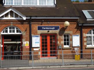 FARNBOROUGH RAILWAY STATION